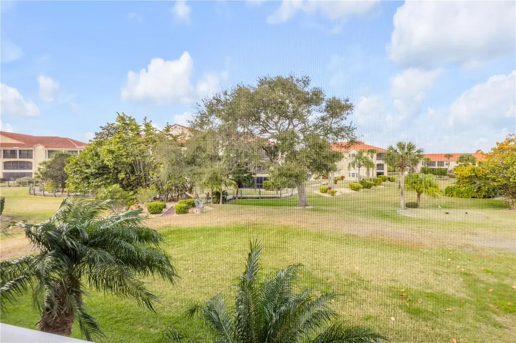 415 Bouchelle Drive New Smyrna Beach FL 32169