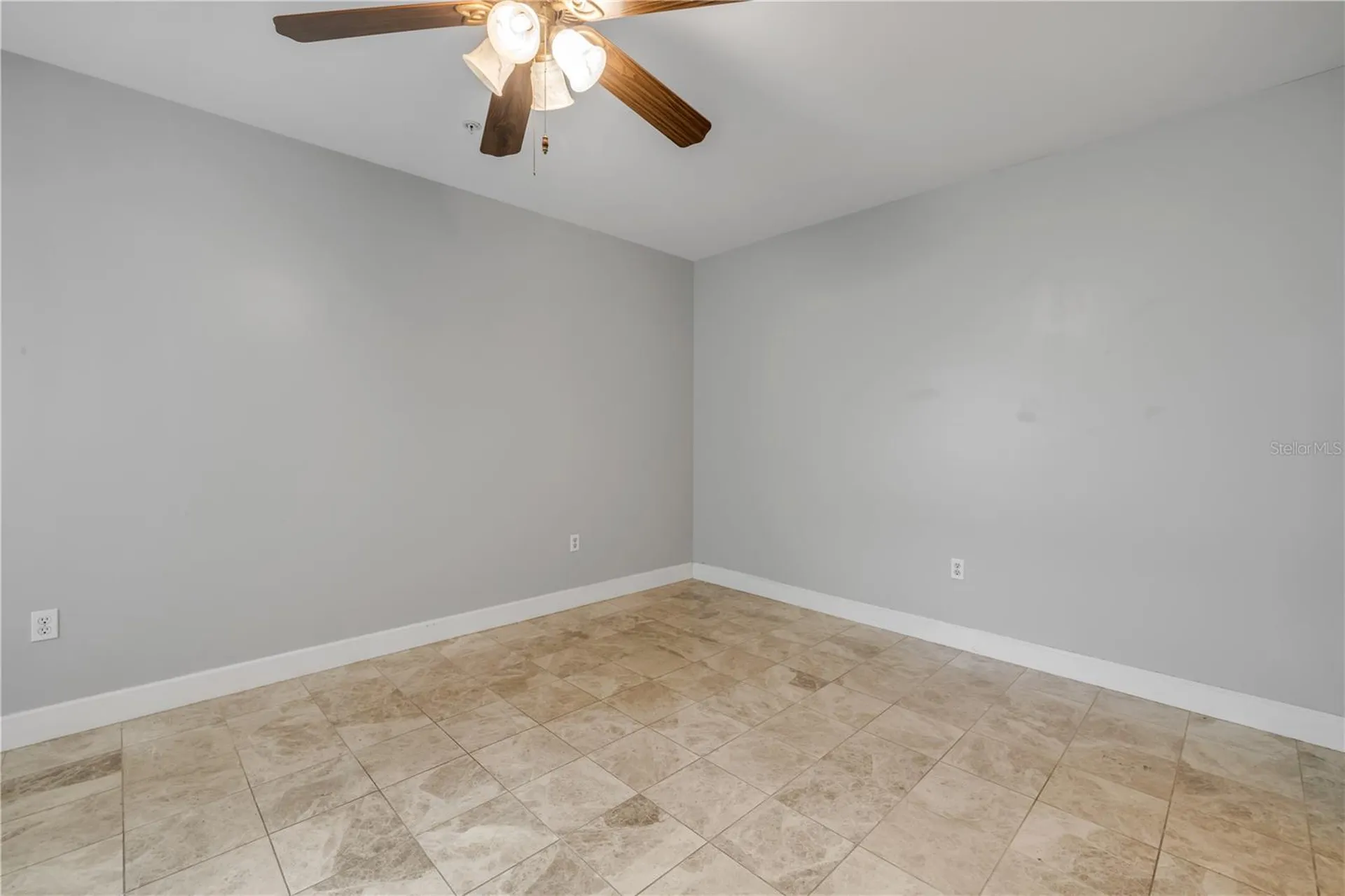 415 Bouchelle Drive New Smyrna Beach FL 32169