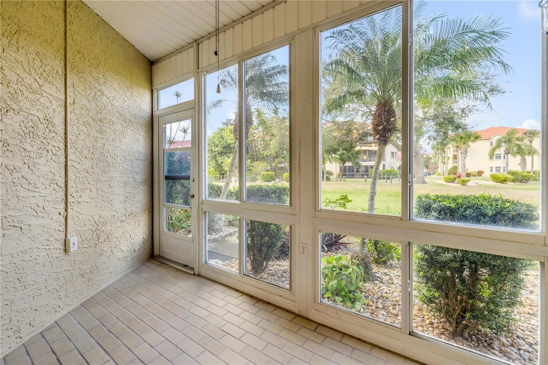 415 Bouchelle Drive New Smyrna Beach FL 32169