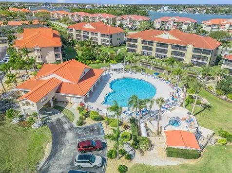 415 Bouchelle Drive New Smyrna Beach FL 32169