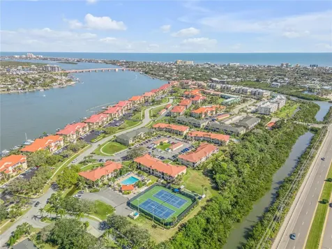 415 Bouchelle Drive New Smyrna Beach FL 32169