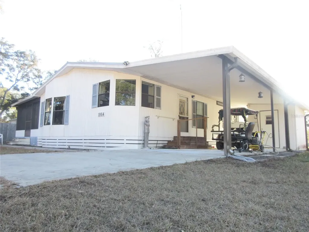 1984 SE 171st Court Silver Springs FL 34488