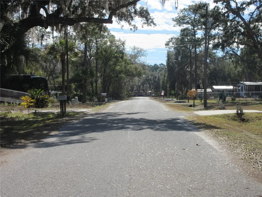 1984 SE 171st Court Silver Springs FL 34488