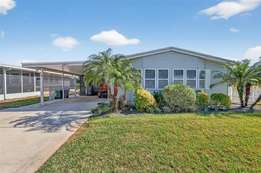 3567 Manatee Road Tavares FL 32778