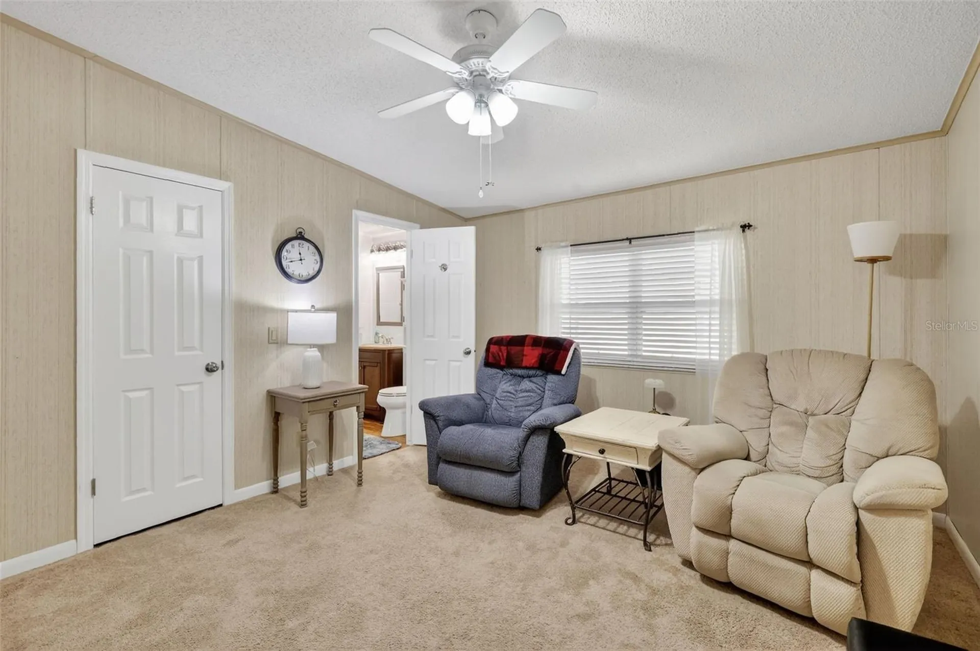 3567 Manatee Road Tavares FL 32778