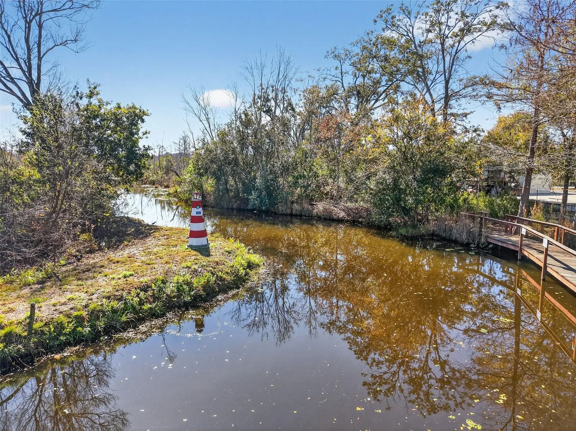 3567 Manatee Road Tavares FL 32778