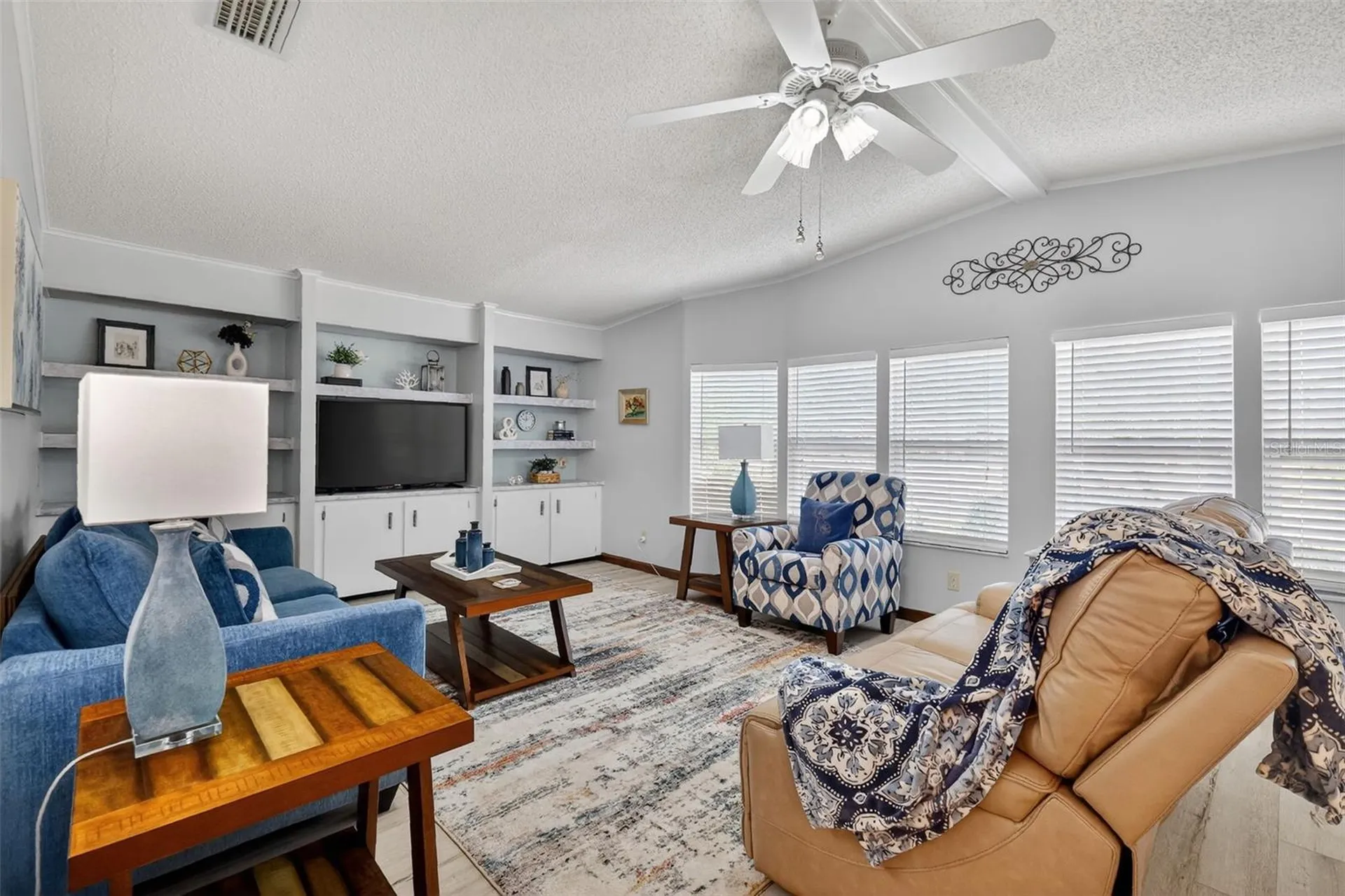 3567 Manatee Road Tavares FL 32778