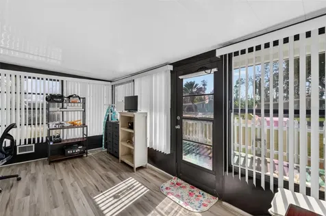 3567 Manatee Road Tavares FL 32778