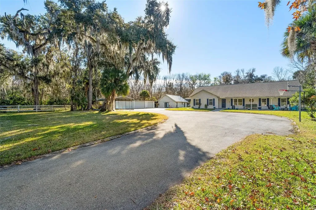 3080 Ragis Road Edgewater FL 32132