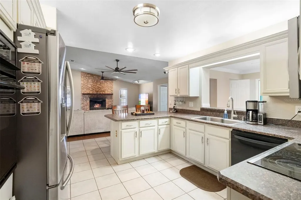 3080 Ragis Road Edgewater FL 32132