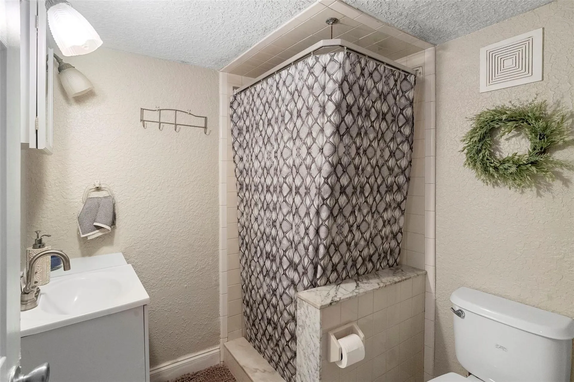 3080 Ragis Road Edgewater FL 32132