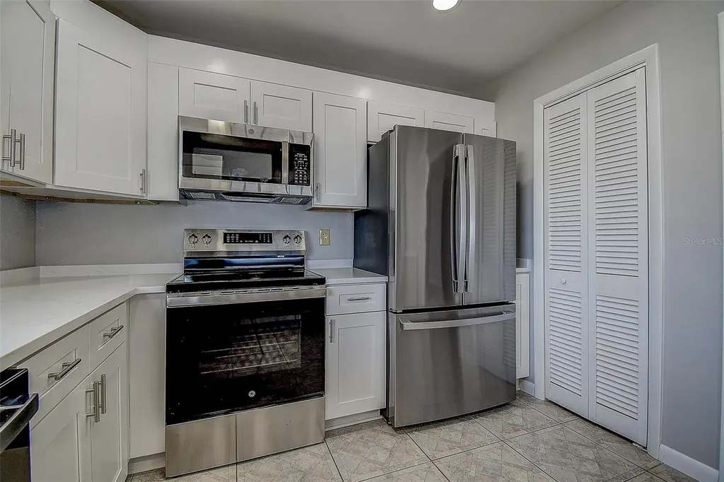100 Bluff View Drive Belleair Bluffs FL 33770