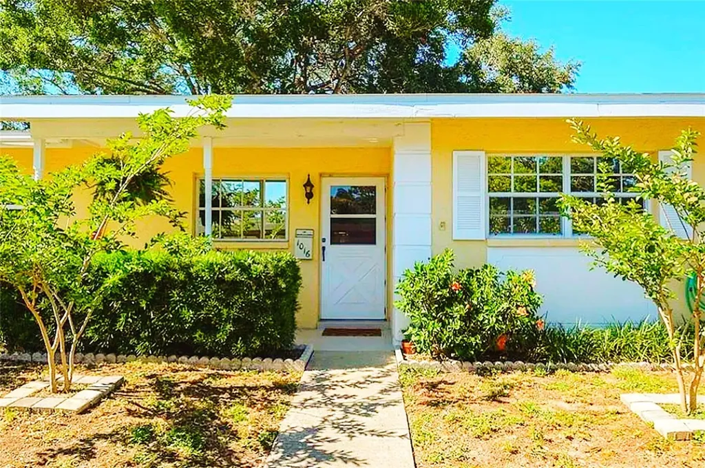 1016 De Soto Drive Dunedin FL 34698