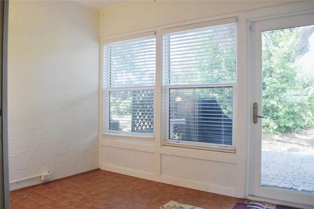 1016 De Soto Drive Dunedin FL 34698