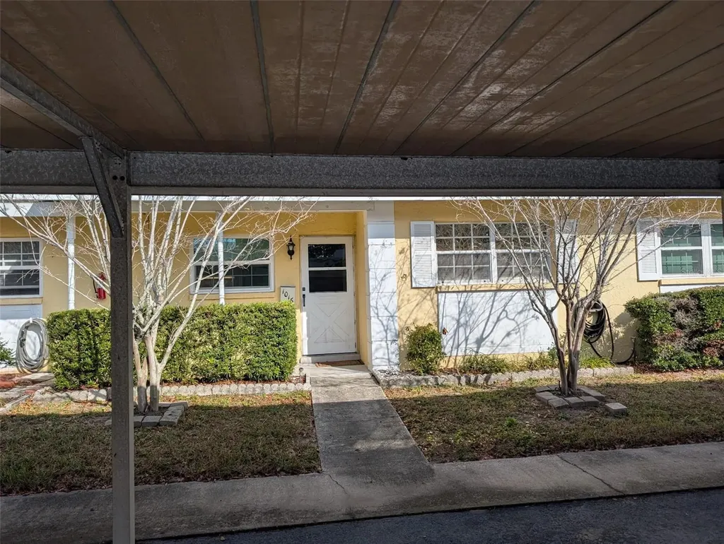 1016 De Soto Drive Dunedin FL 34698