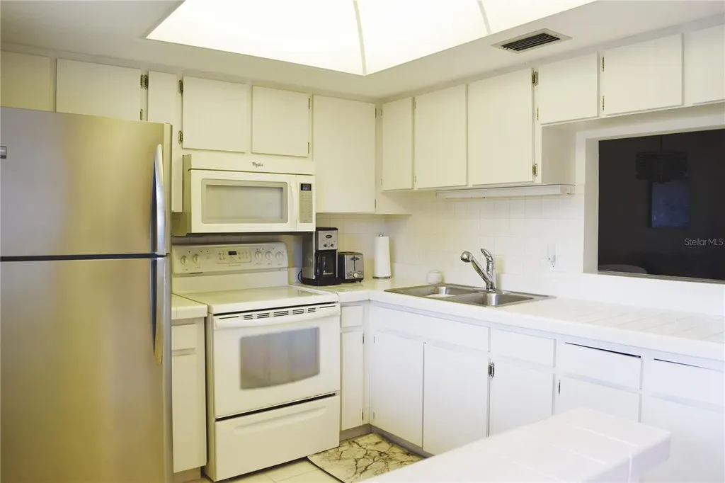 1016 De Soto Drive Dunedin FL 34698