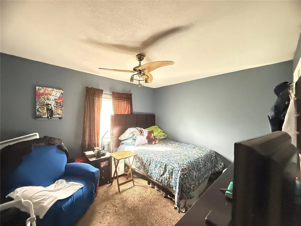 1944 Conway Road Orlando FL 32812