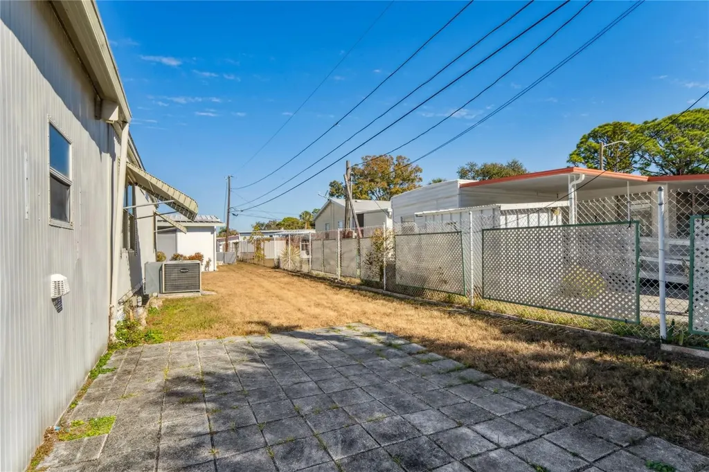 7777 46th Avenue N St Petersburg FL 33709