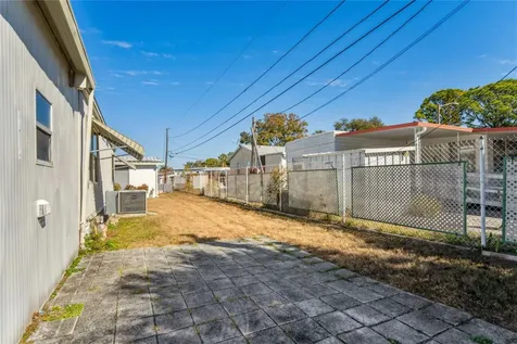 7777 46th Avenue N St Petersburg FL 33709