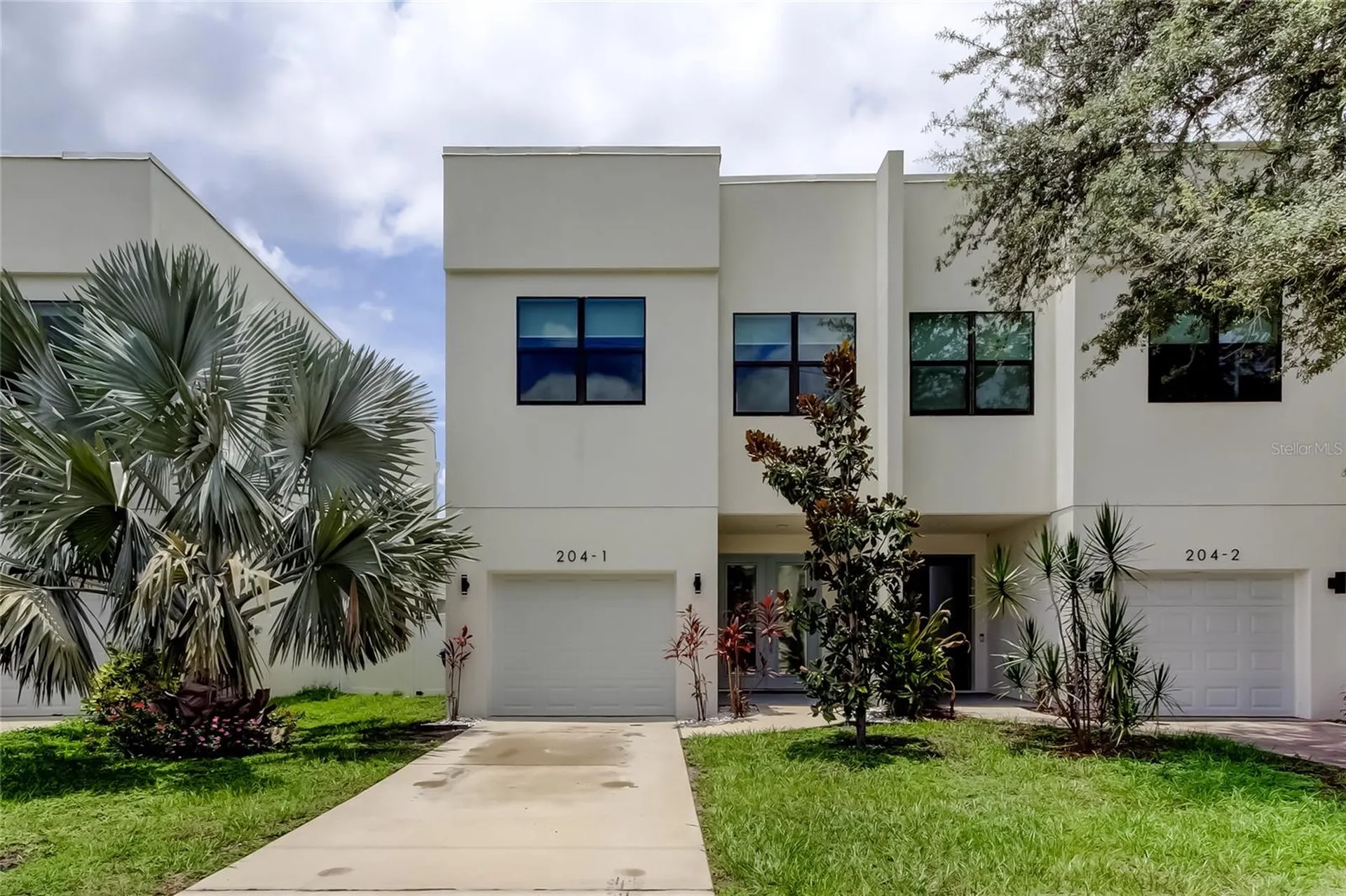 204 N Manhattan Avenue Tampa FL 33609