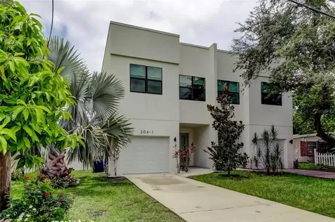 204 N Manhattan Avenue Tampa FL 33609