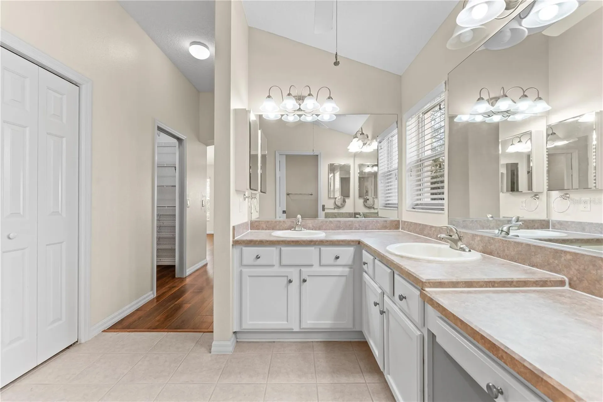 16905 SE 93rd Cuthbert Circle The Villages FL 32162