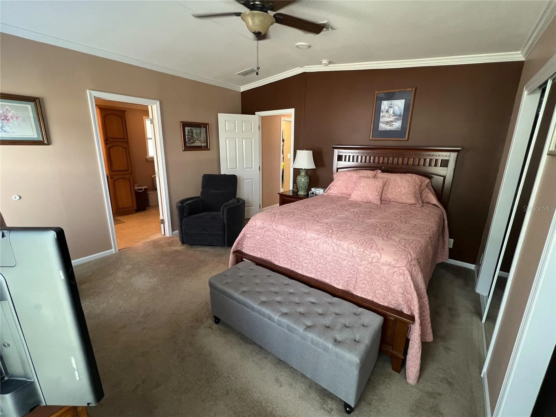 7316 Americana Drive NE St Petersburg FL 33702