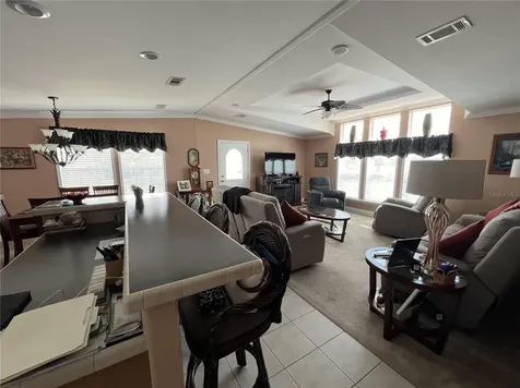 7316 Americana Drive NE St Petersburg FL 33702