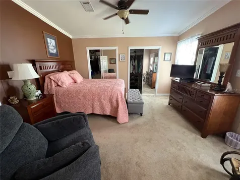 7316 Americana Drive NE St Petersburg FL 33702