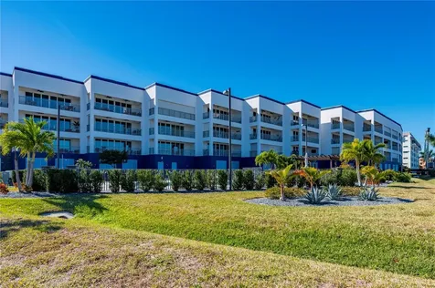 1425 Park Beach Circle Punta Gorda FL 33950