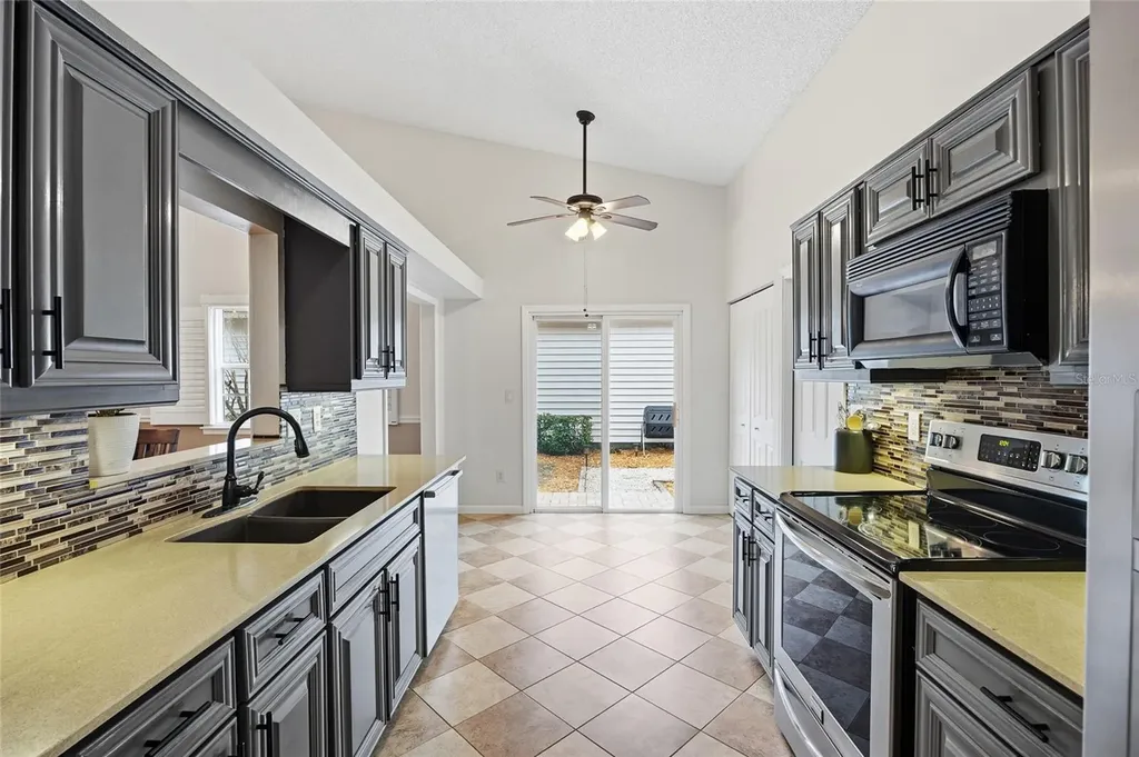 3570 Deer Run S Palm Harbor FL 34684