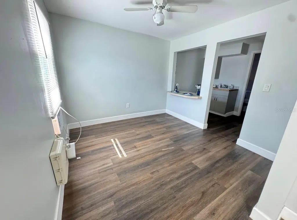 3901 6th Street S St Petersburg FL 33705
