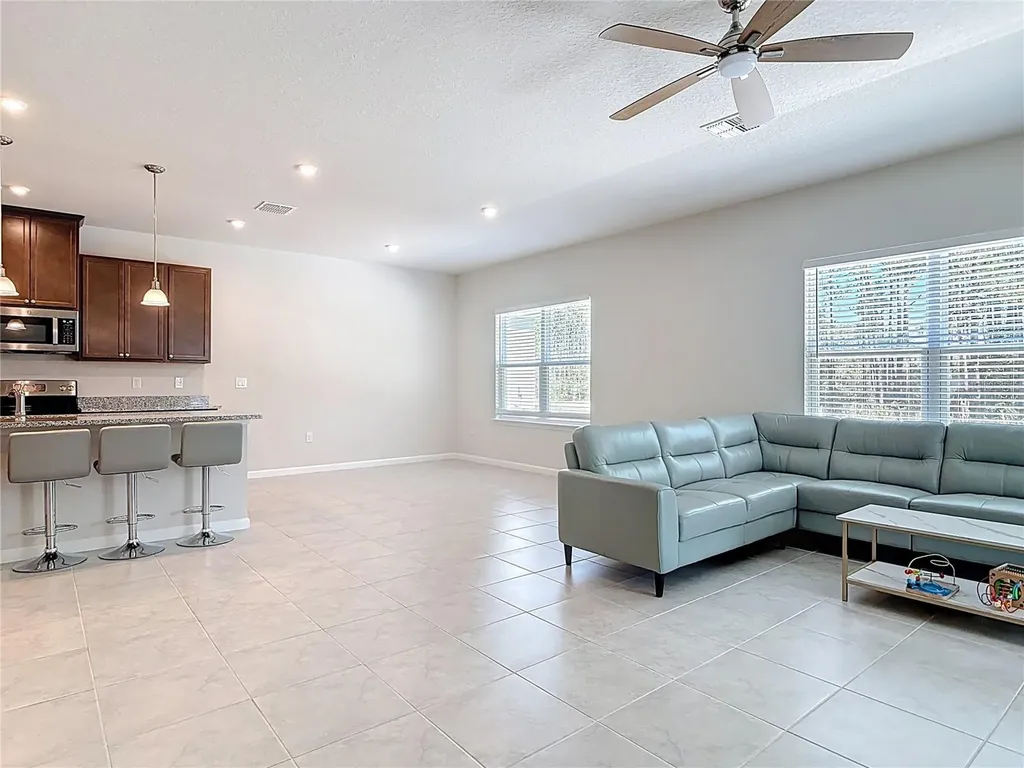 121 Eagle Harbor Way Daytona Beach FL 32124