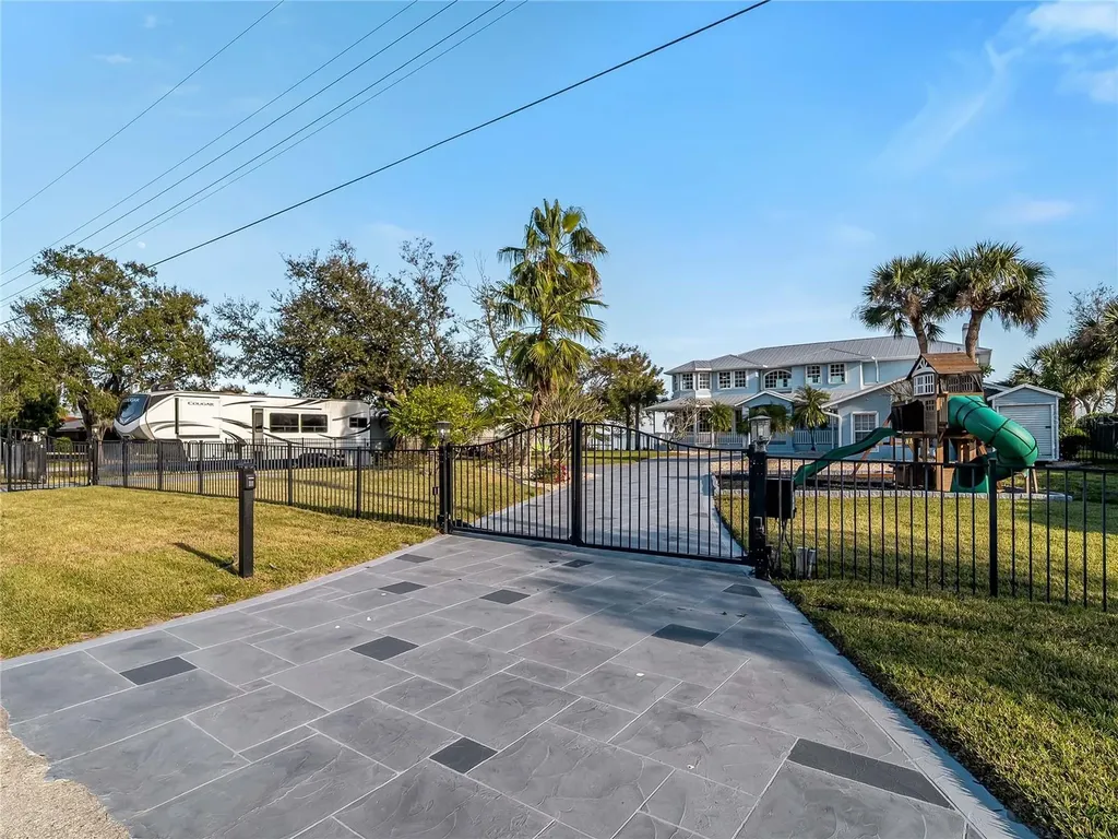 4430 North Shore Drive Port Charlotte FL 33980