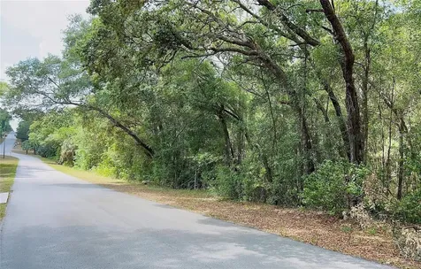 8 S Bauer Road Lecanto FL 34461