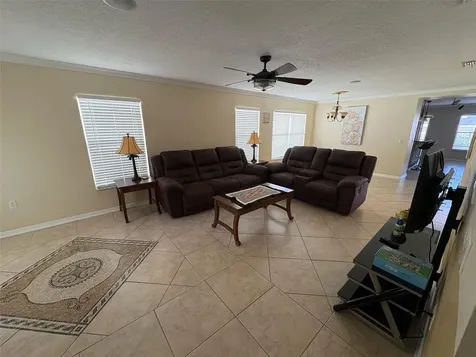 662 Rosselli Boulevard Davenport FL 33896