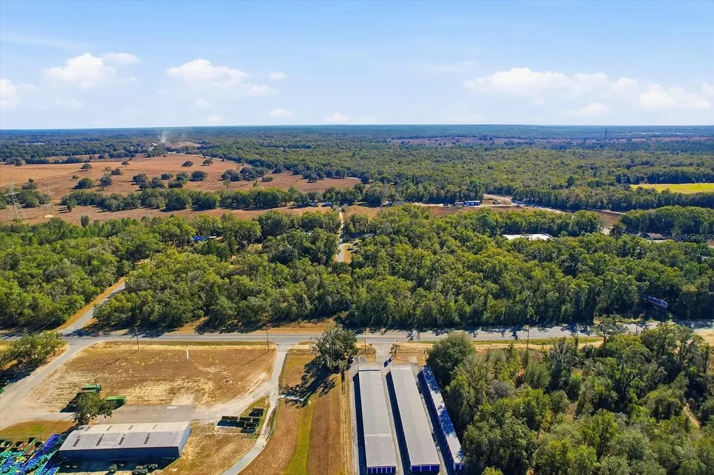 7021 & 7017 N Lecanto Highway Hernando FL 34442