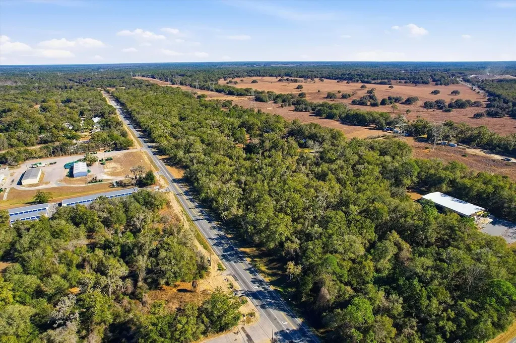 7021 & 7017 N Lecanto Highway Hernando FL 34442