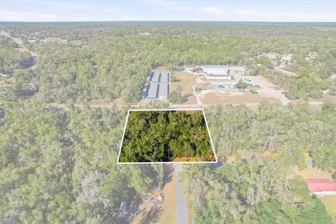 7021 & 7017 N Lecanto Highway Hernando FL 34442