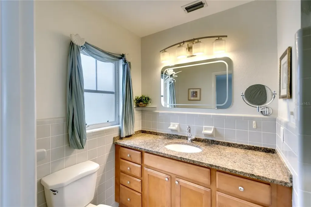 9820 Royal Palm Drive Bradenton FL 34210