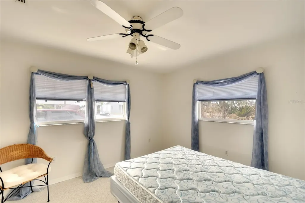 9820 Royal Palm Drive Bradenton FL 34210