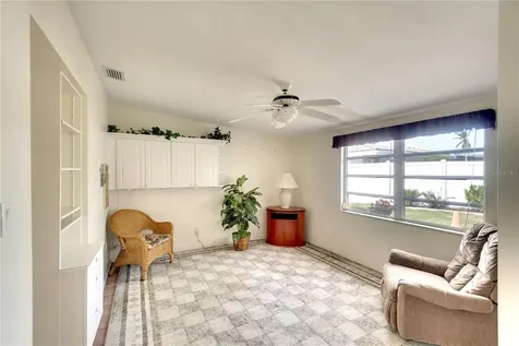 9820 Royal Palm Drive Bradenton FL 34210
