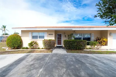 9820 Royal Palm Drive Bradenton FL 34210