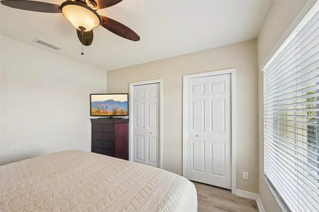 3715 45th Terrace W Bradenton FL 34210