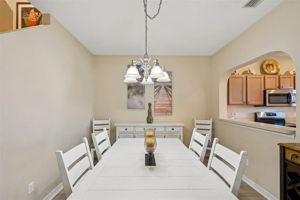3715 45th Terrace W Bradenton FL 34210