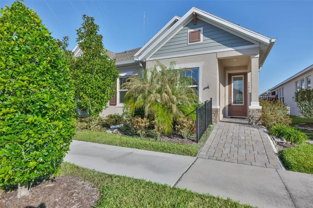 13908 Kingfisher Glen Drive Lithia FL 33547