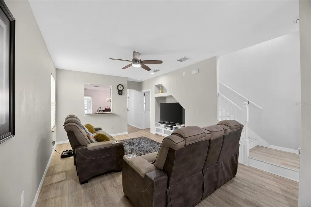 5914 Beaconpark Street Lithia FL 33547
