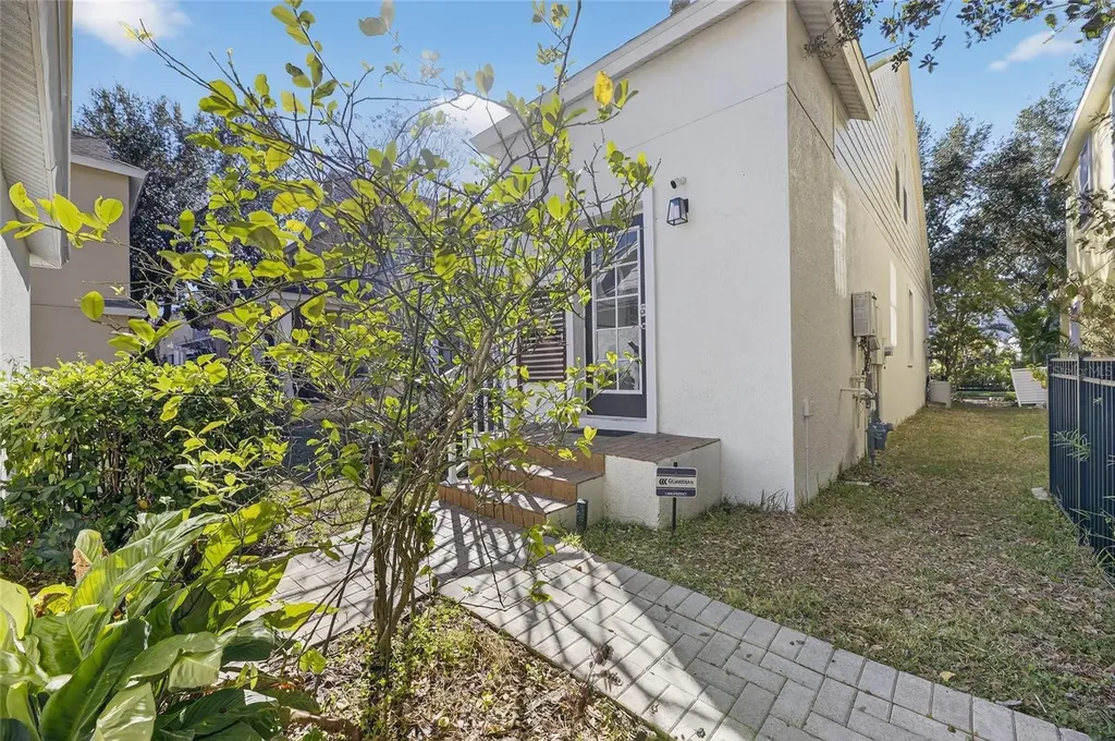 5914 Beaconpark Street Lithia FL 33547
