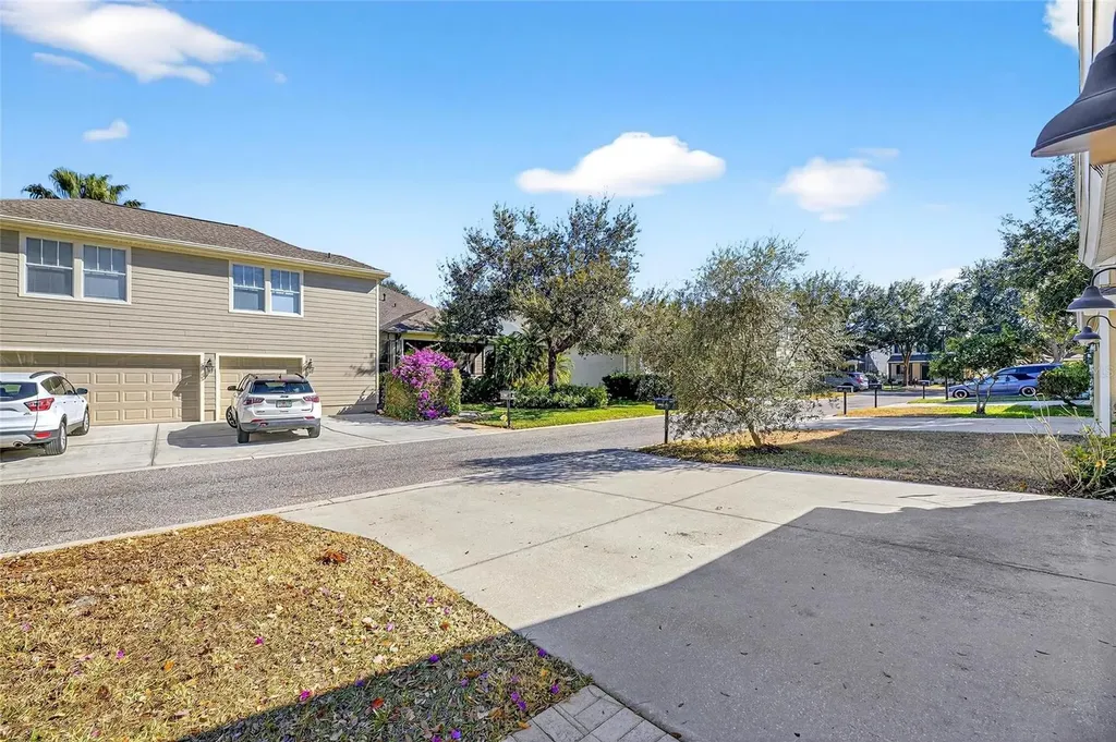 5914 Beaconpark Street Lithia FL 33547