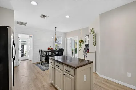 5914 Beaconpark Street Lithia FL 33547